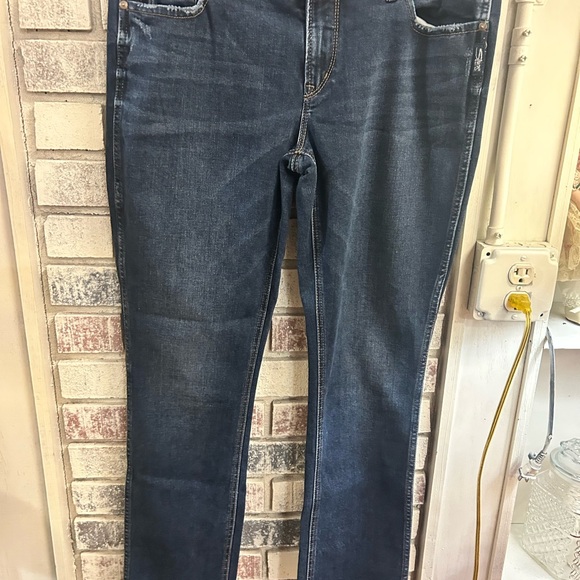 Silver Jeans Ladies size W33/L30 Elyse Straight Blue Jeans - Picture 1 of 9